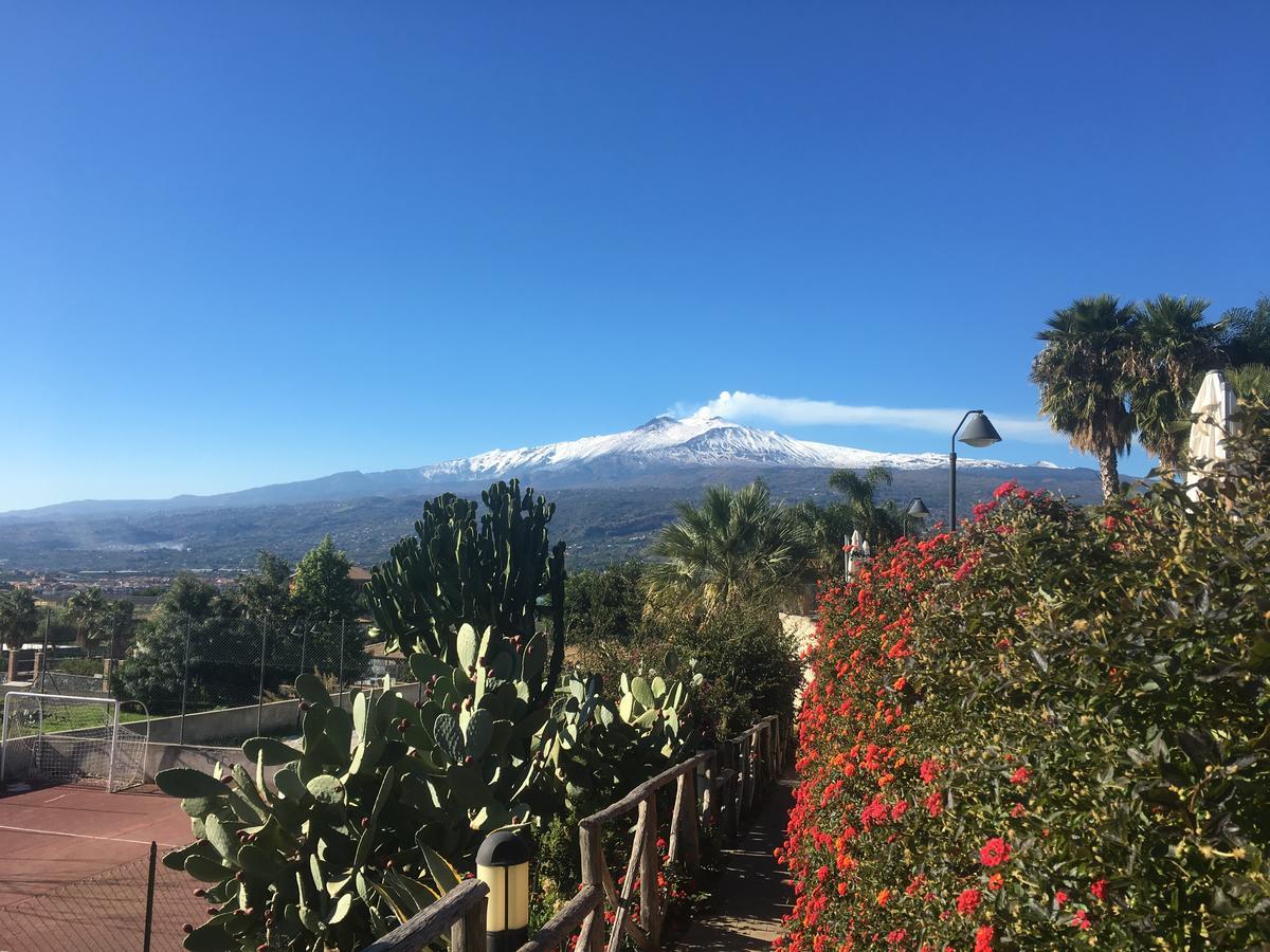 Serra San Biagio Villa Calatabiano Buitenkant foto