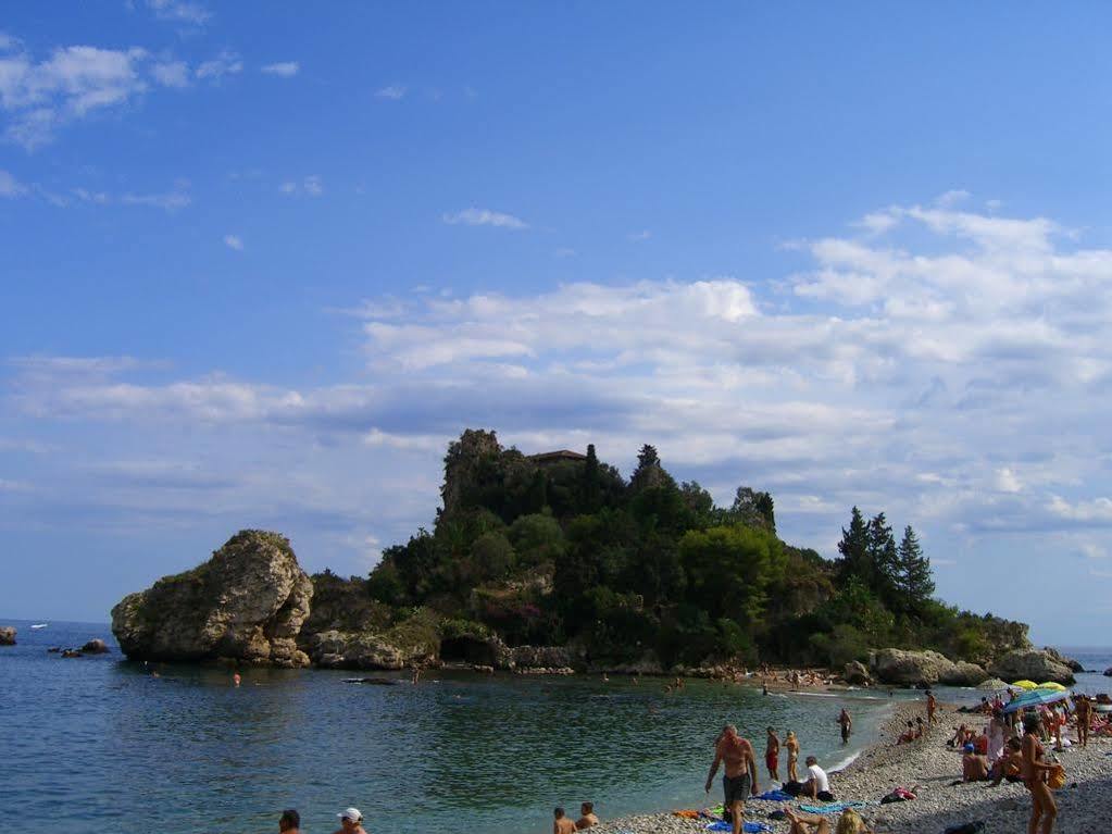 Serra San Biagio Villa Calatabiano Buitenkant foto