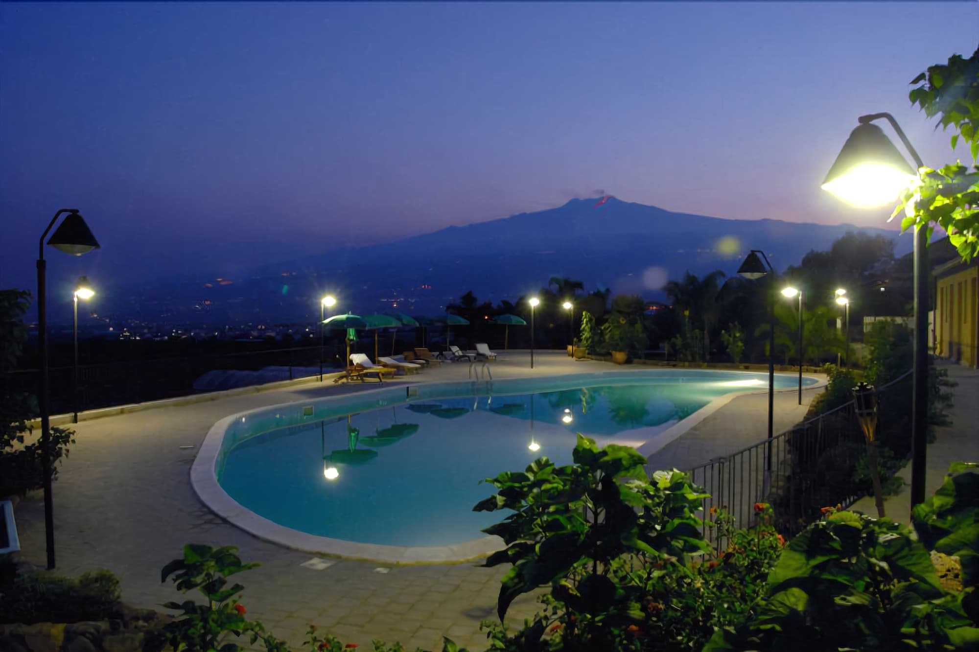 Serra San Biagio Villa Calatabiano Buitenkant foto